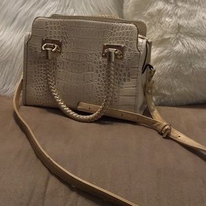 Gianni Bini Handbag